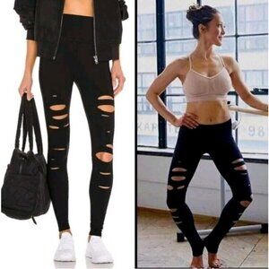 ALO Yoga Ripped Warrior Legging Black Women’s Size XS High Rise Activewear